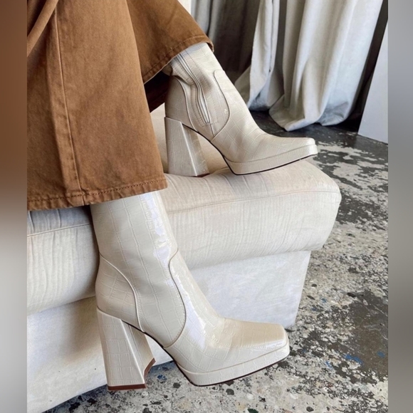 Princess Polly Platform Cream Croc Boots - Picture 1 of 6